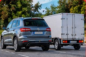 Pkw mit Anhänger